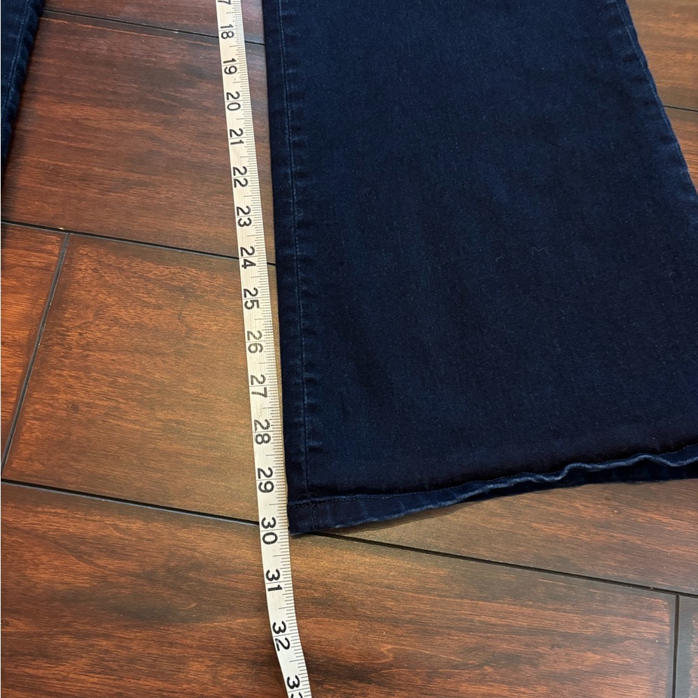 Anne Klein AK High Rise Flare Jeans – Dark Wash – Size L - Picture 7 of 7